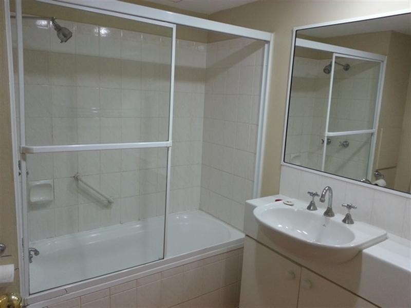 101/2007 Gold Coast Highway (Outrigger Resort), Burleigh Heads QLD 4220