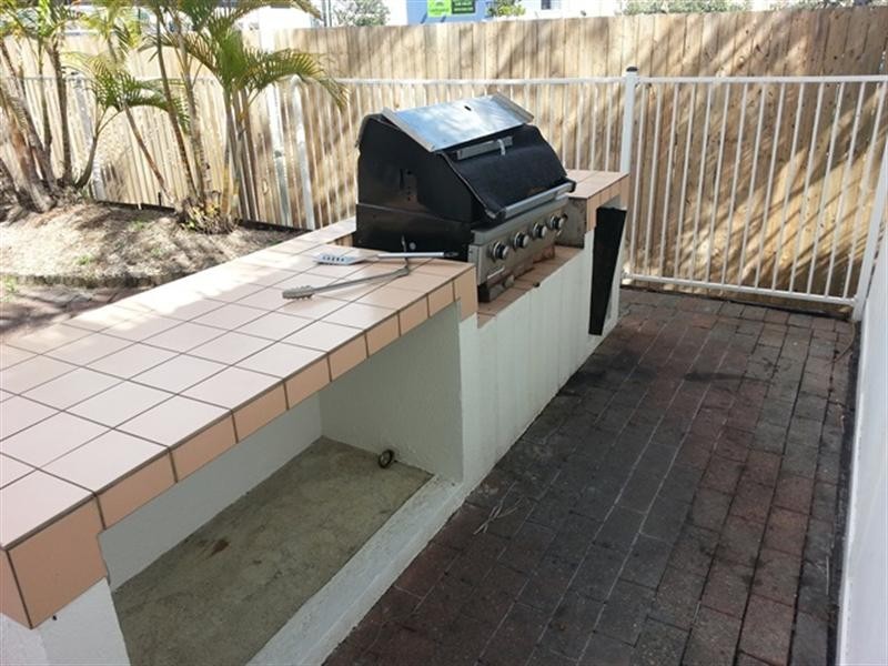 101/2007 Gold Coast Highway (Outrigger Resort), Burleigh Heads QLD 4220