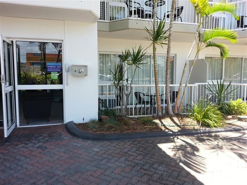 101/2007 Gold Coast Highway (Outrigger Resort), Burleigh Heads QLD 4220