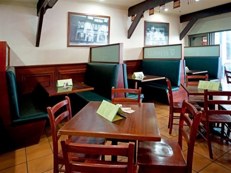 Shop 301/8 Cavill Avenue, Surfers Paradise QLD 4217