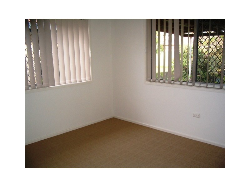 22 Dawn Parade, Miami QLD 4220