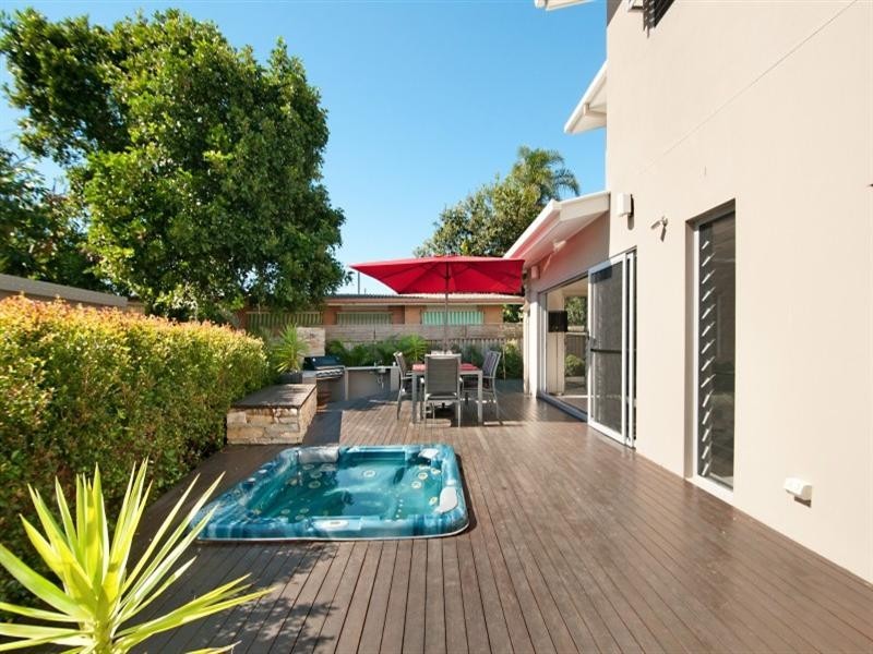 1/43 Avanti Street, Mermaid Waters QLD 4218