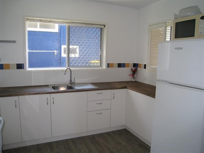 1/70 Marine Parade, Miami QLD 4220