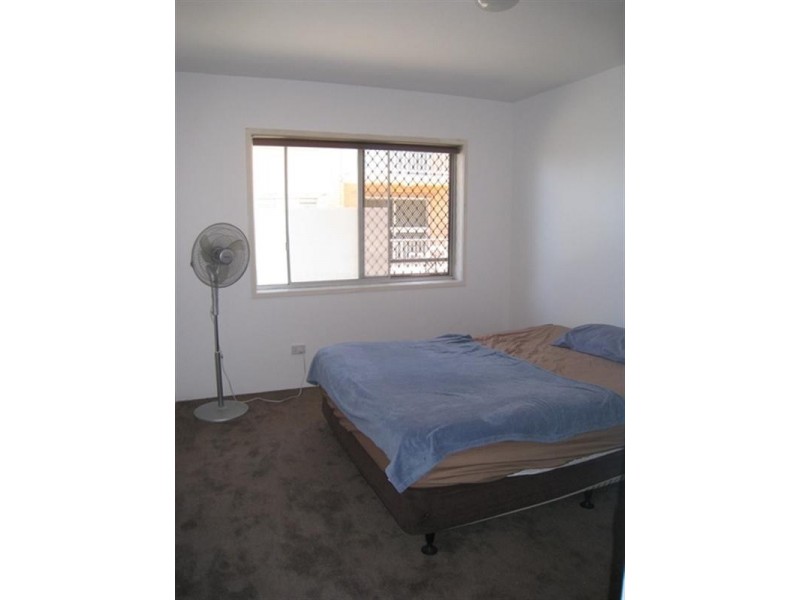 1/70 Marine Parade, Miami QLD 4220