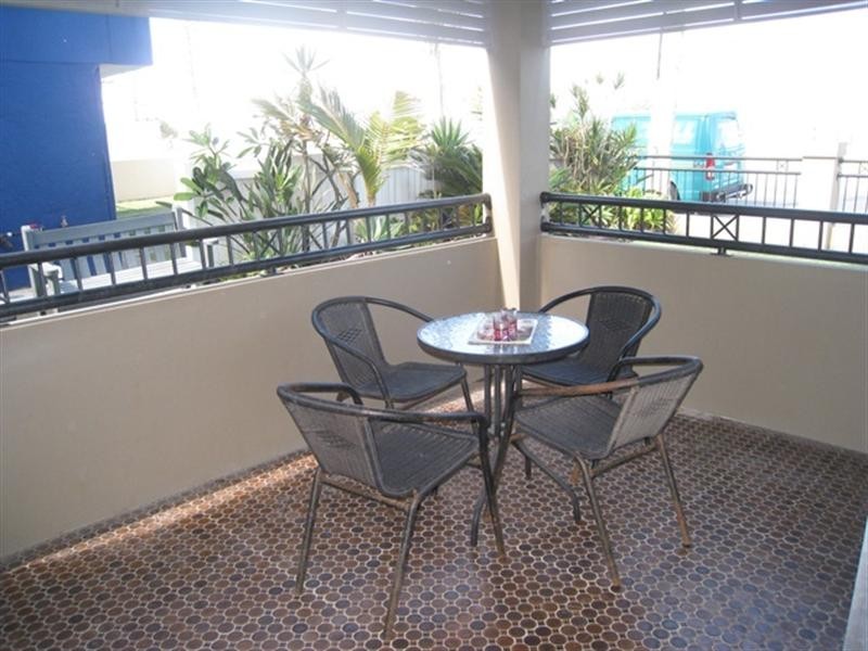 1/70 Marine Parade, Miami QLD 4220