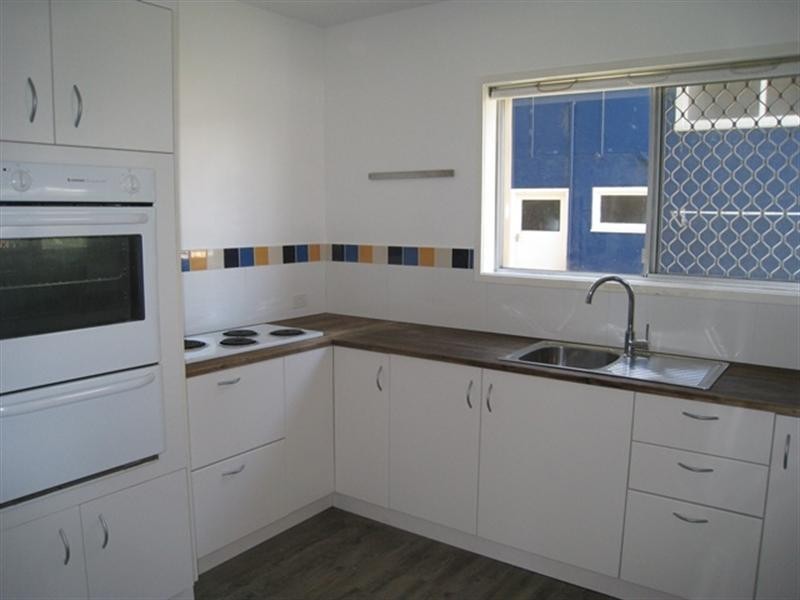 1/70 Marine Parade, Miami QLD 4220