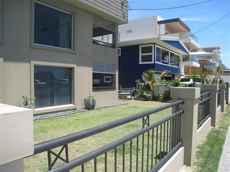 1/70 Marine Parade, Miami QLD 4220