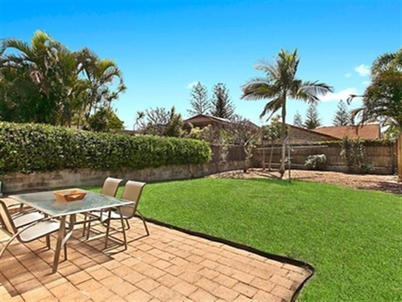 37 Alfred Street, Mermaid Beach QLD 4218