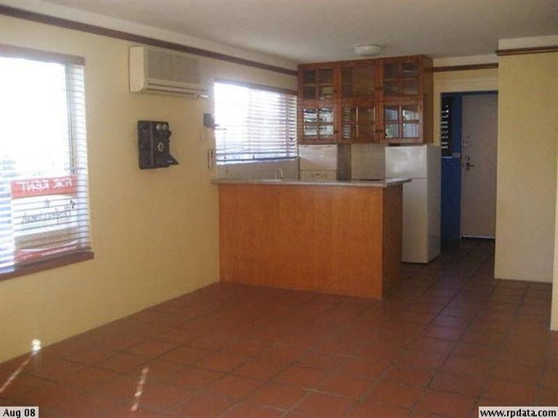 1/196 Hedges Avenue, Mermaid Beach QLD 4218