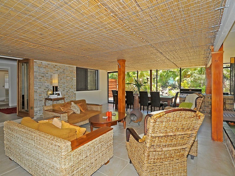 75 Riverlea Drive Waters, Nerang QLD 4211