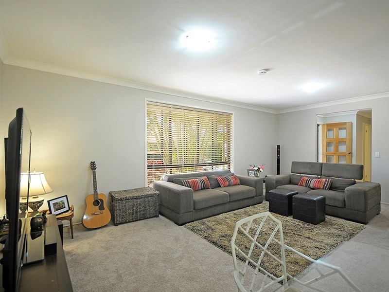 75 Riverlea Drive Waters, Nerang QLD 4211