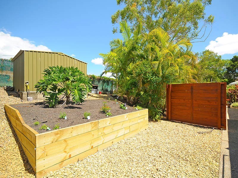 75 Riverlea Drive Waters, Nerang QLD 4211