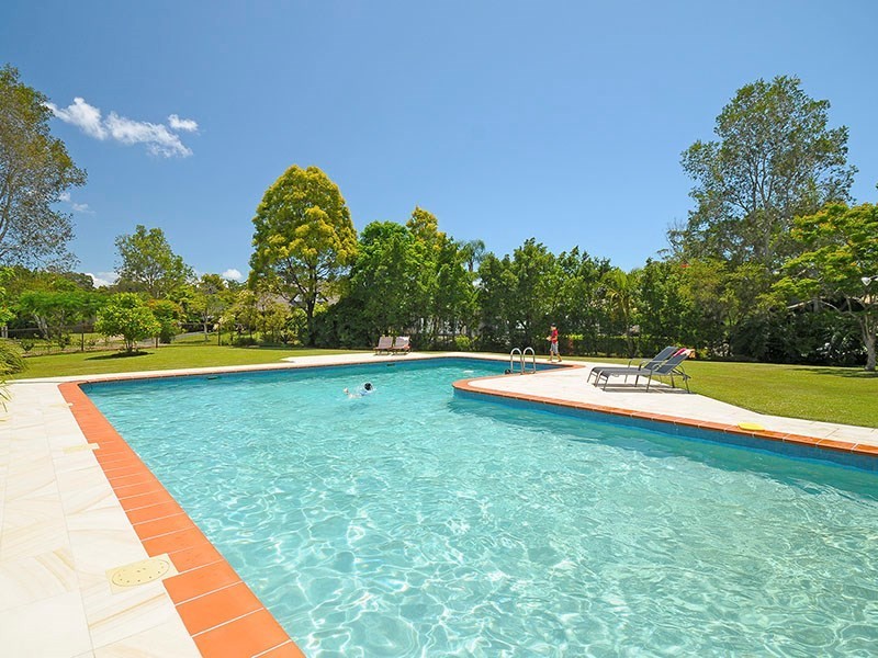 75 Riverlea Drive Waters, Nerang QLD 4211