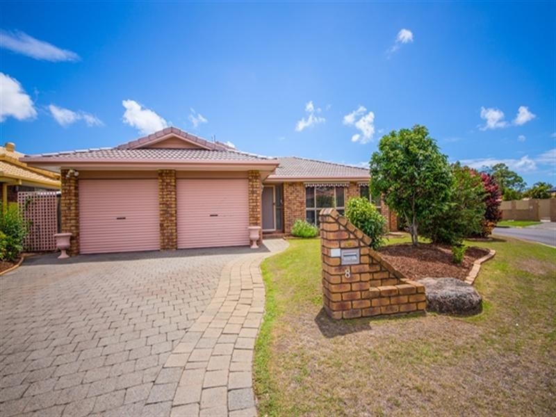 8 Oakleigh Circuit, Robina QLD 4226