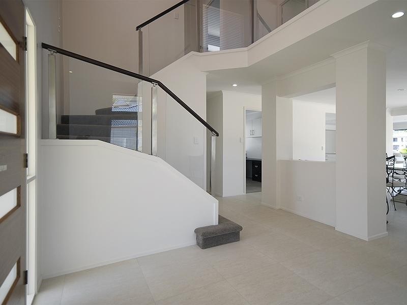 123/40 Cotlew St E, Southport QLD 4215