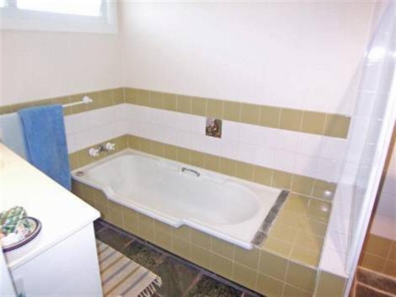 49 Allambi Avenue, Broadbeach Waters QLD 4218
