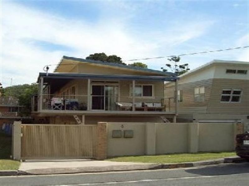 2/6 Woodgee Street, Currumbin QLD 4223