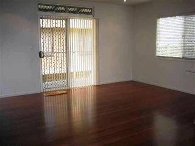 2/6 Woodgee Street, Currumbin QLD 4223