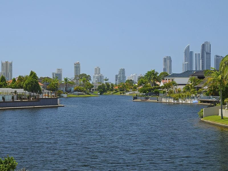 93/40 Cotlew Street East, Southport QLD 4215