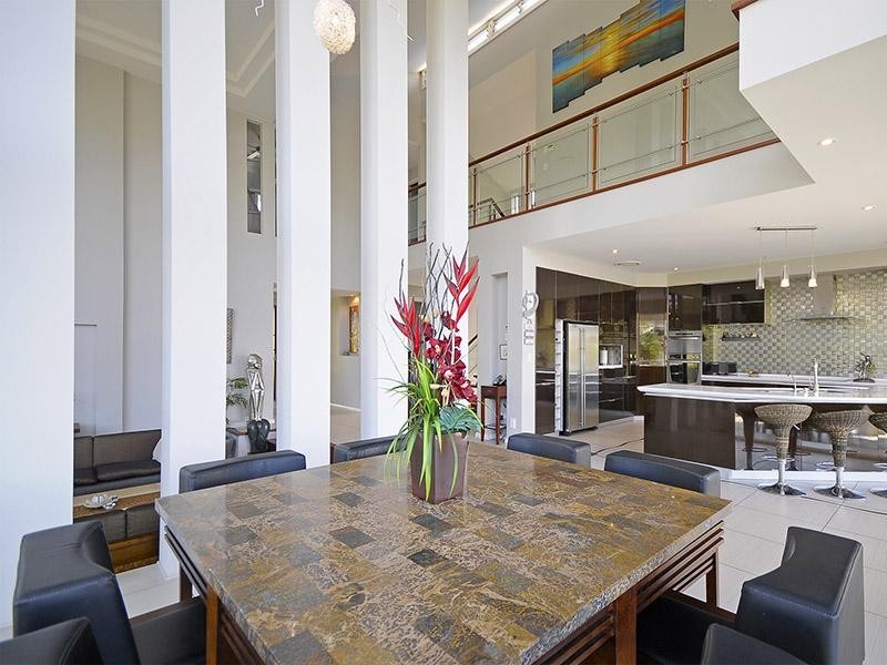 93/40 Cotlew Street East, Southport QLD 4215