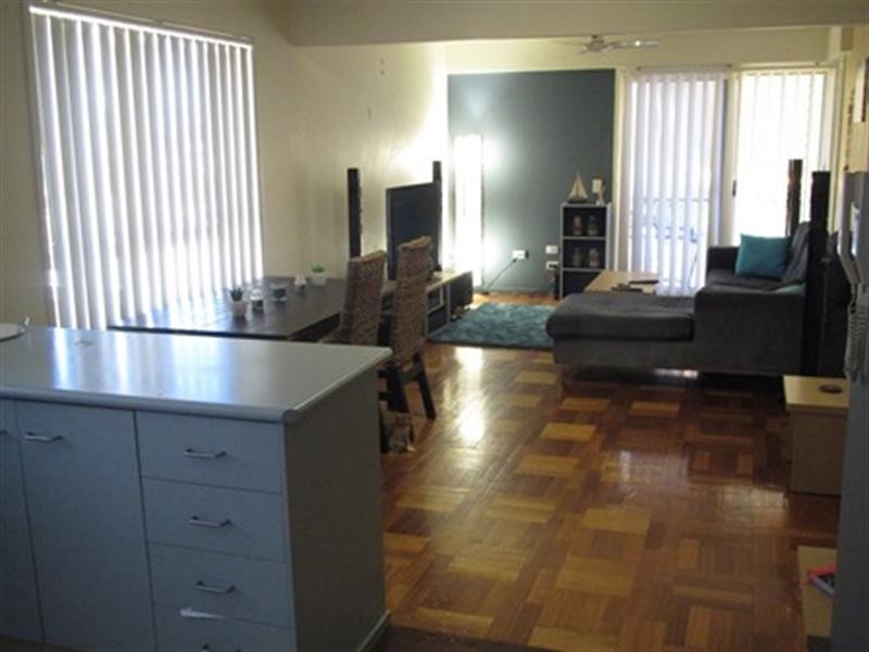 9/32 Ocean Street, Mermaid Beach QLD 4218