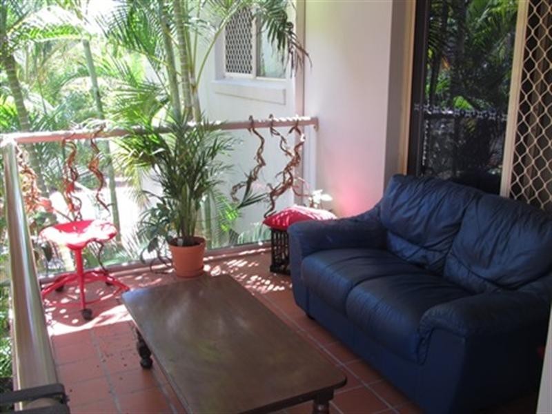 9/32 Ocean Street, Mermaid Beach QLD 4218