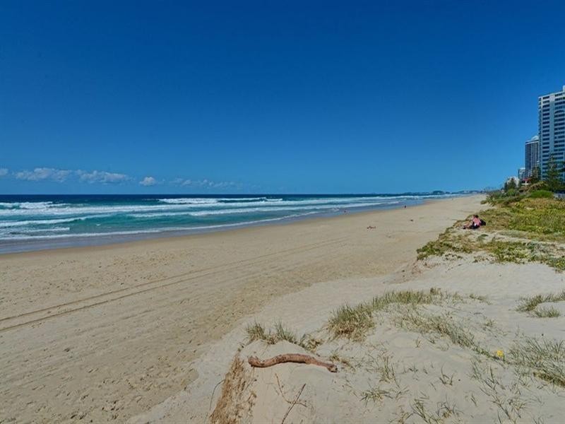 8/10 Frederick Street, Surfers Paradise QLD 4217