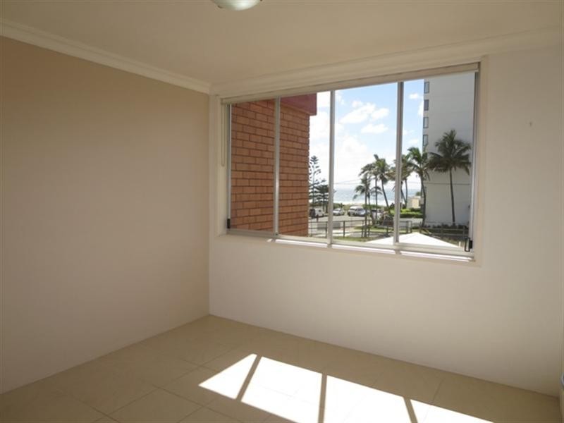 8/10 Frederick Street, Surfers Paradise QLD 4217