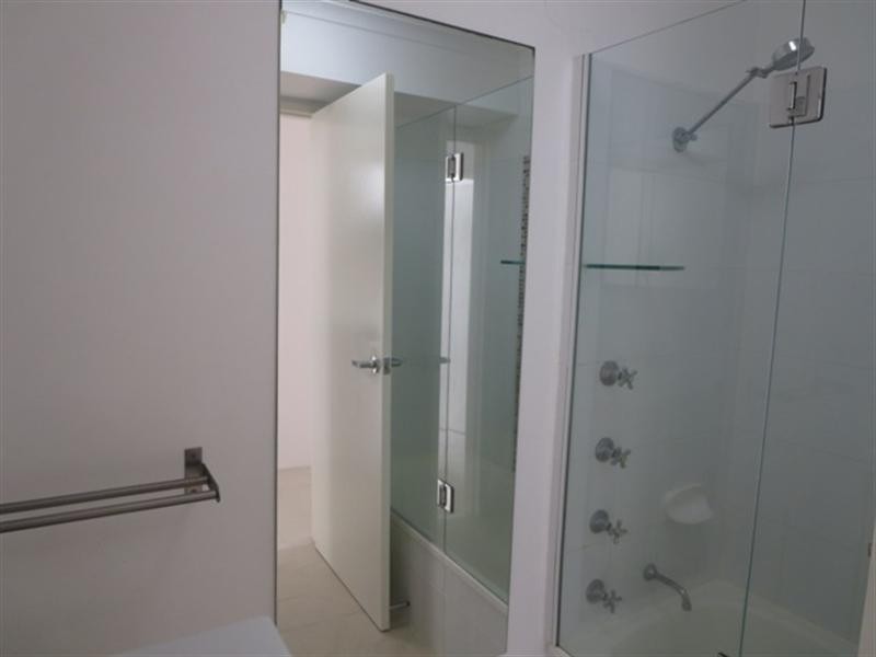 8/10 Frederick Street, Surfers Paradise QLD 4217