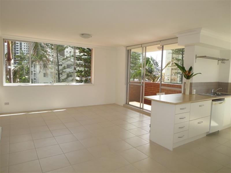 8/10 Frederick Street, Surfers Paradise QLD 4217