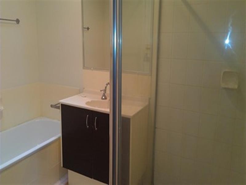 92/601 Pine Ridge Rd,, Biggera Waters QLD 4216