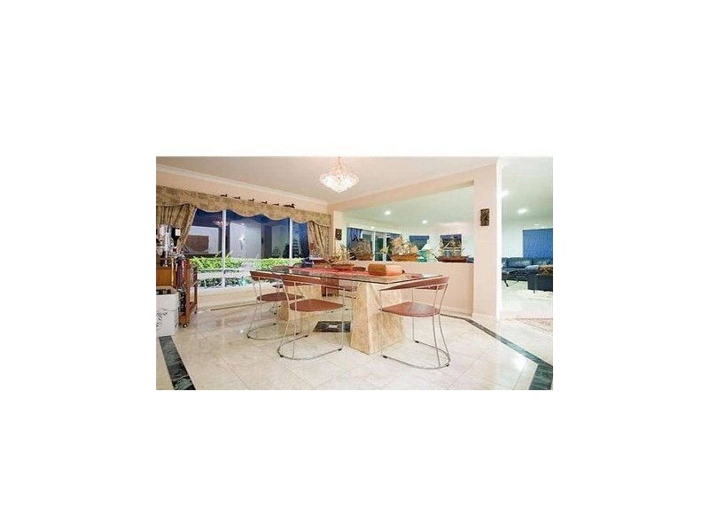 116/40 Cotlew Street East, Southport QLD 4215