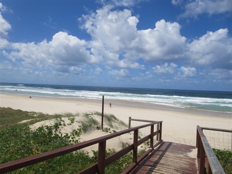 6/61 Hedges Avenue, Mermaid Beach QLD 4218