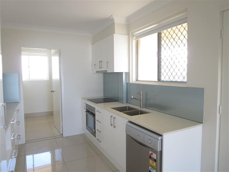 6/61 Hedges Avenue, Mermaid Beach QLD 4218