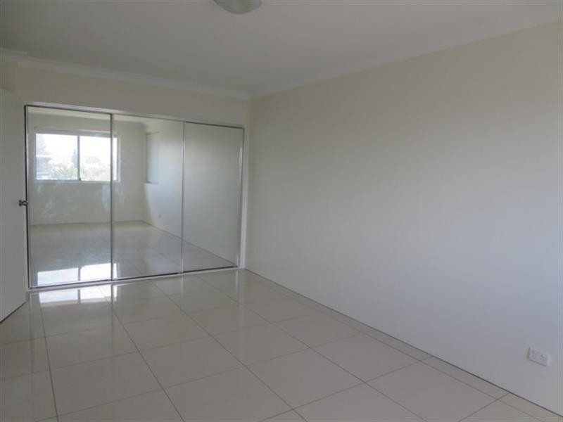 6/61 Hedges Avenue, Mermaid Beach QLD 4218