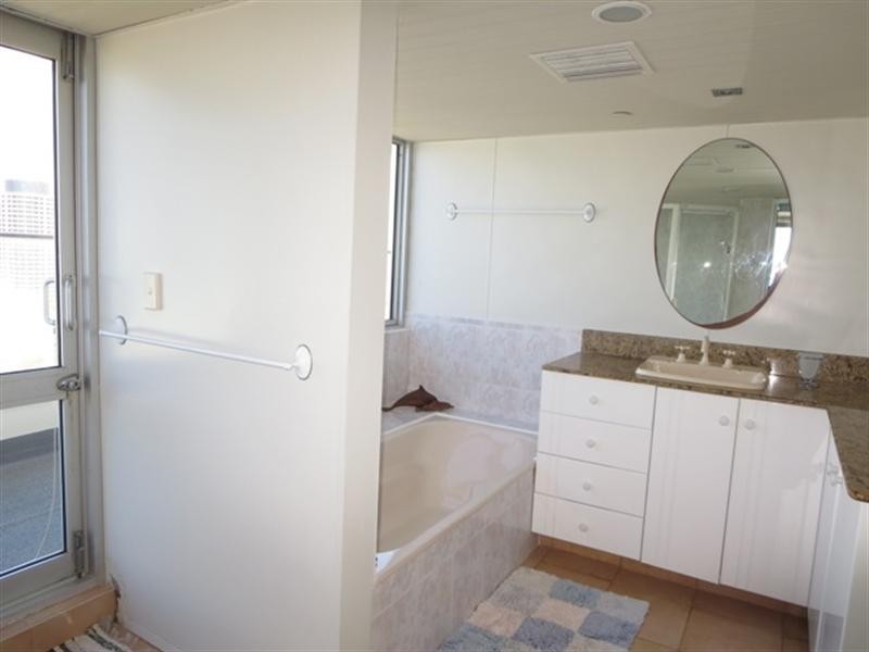 51/20 Old Burleigh Road, Surfers Paradise QLD 4217