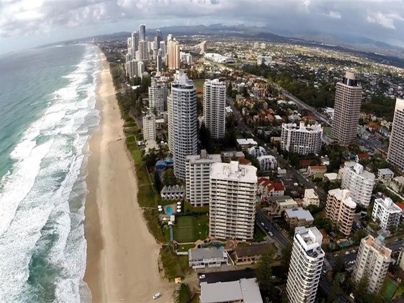 15c/50 Old Burleigh Road, Surfers Paradise QLD 4217