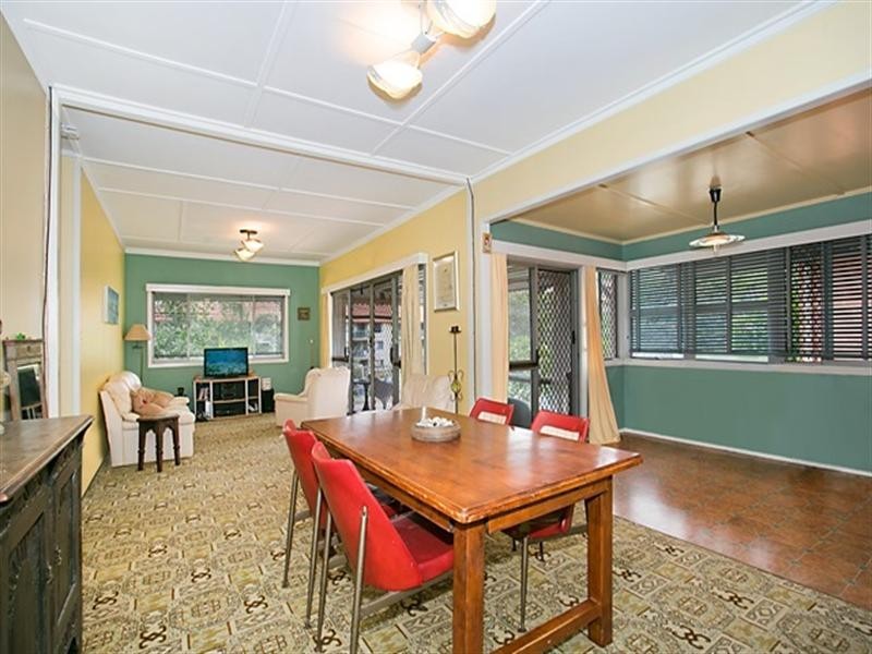 38 George Street East, Burleigh Heads QLD 4220