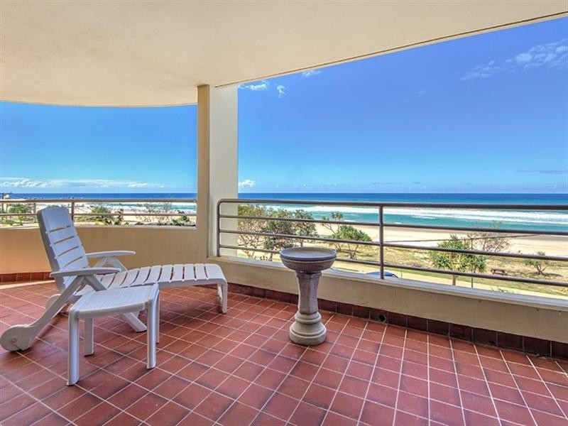 8/794 Pacific Parade, Currumbin QLD 4223