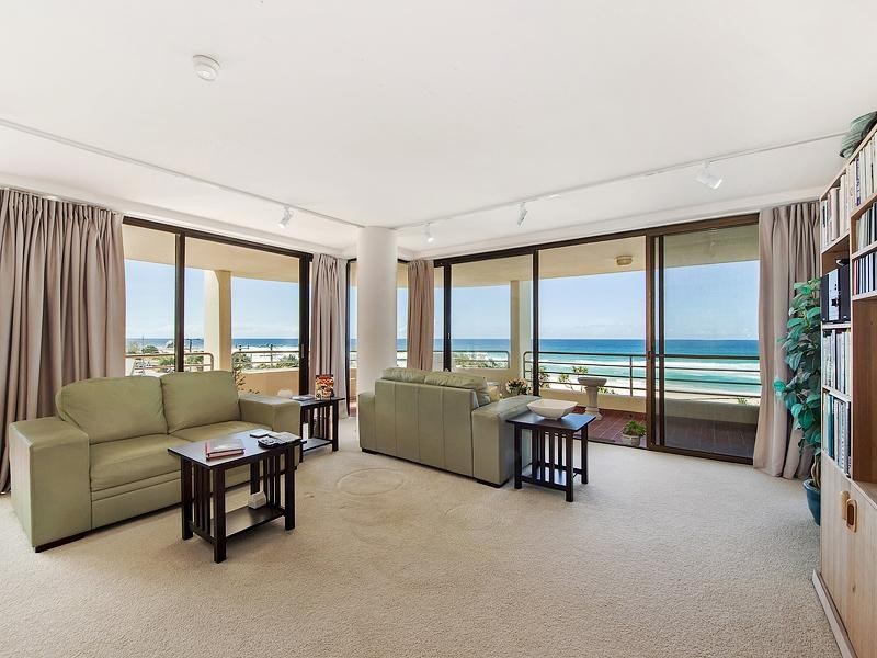 8/794 Pacific Parade, Currumbin QLD 4223