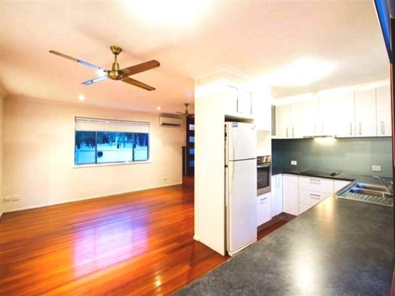 15 Rio Vista Boulevard, Broadbeach Waters QLD 4218