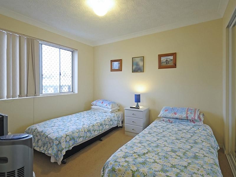 4/24 Peerless Avenue, Mermaid Beach QLD 4218