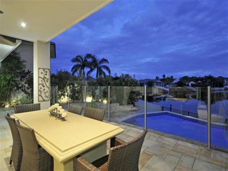 7/40 Cotlew Street East, Southport QLD 4215