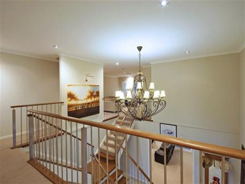 7/40 Cotlew Street East, Southport QLD 4215