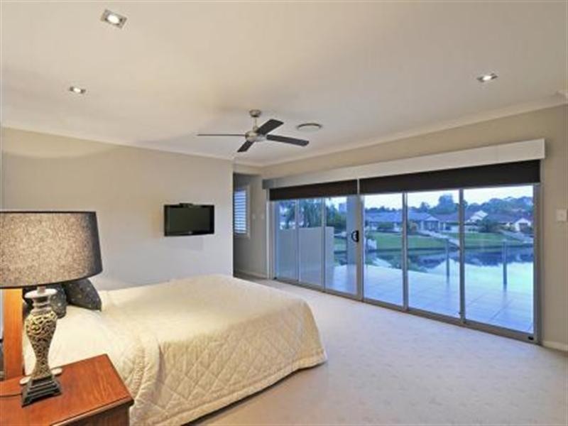 7/40 Cotlew Street East, Southport QLD 4215