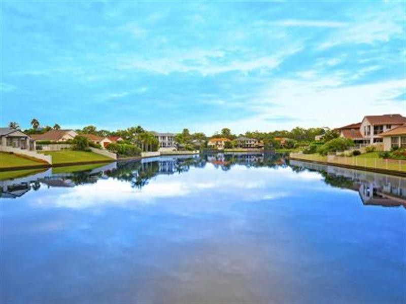 7/40 Cotlew Street East, Southport QLD 4215