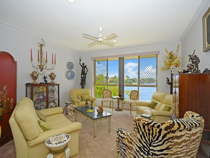 89 Cassowary Drive, Burleigh Waters QLD 4220