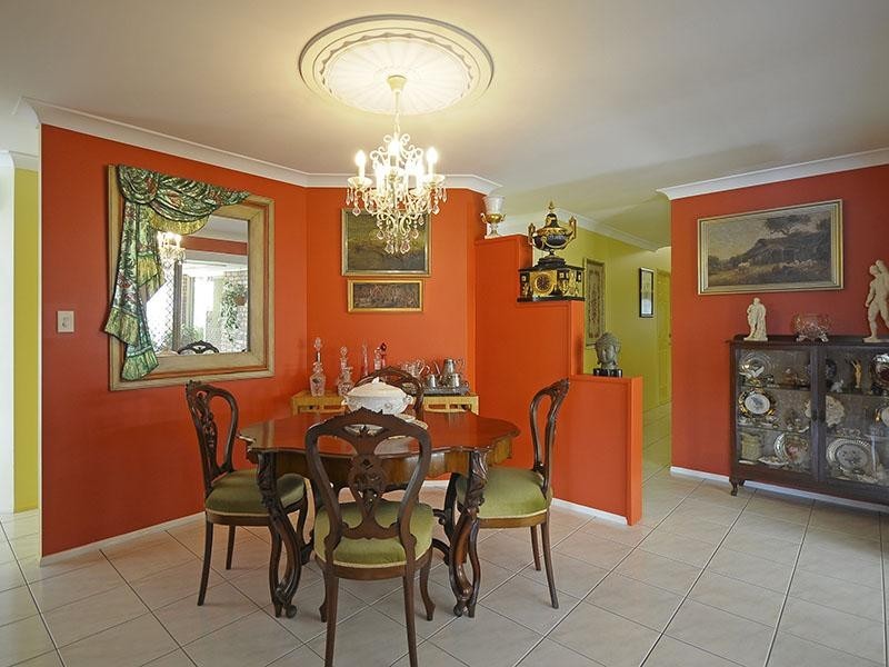 89 Cassowary Drive, Burleigh Waters QLD 4220