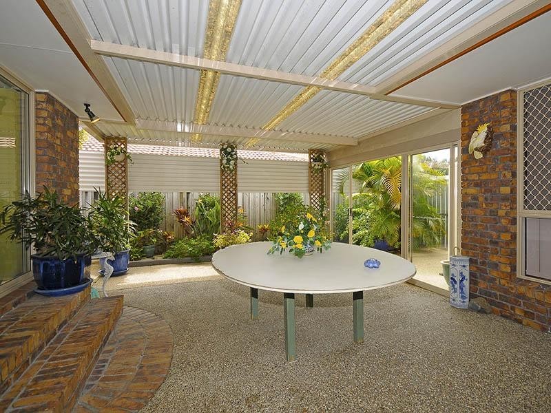 89 Cassowary Drive, Burleigh Waters QLD 4220