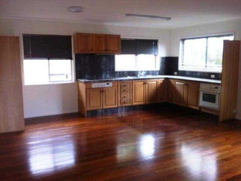 60 West Burleigh Road, Burleigh Heads QLD 4220